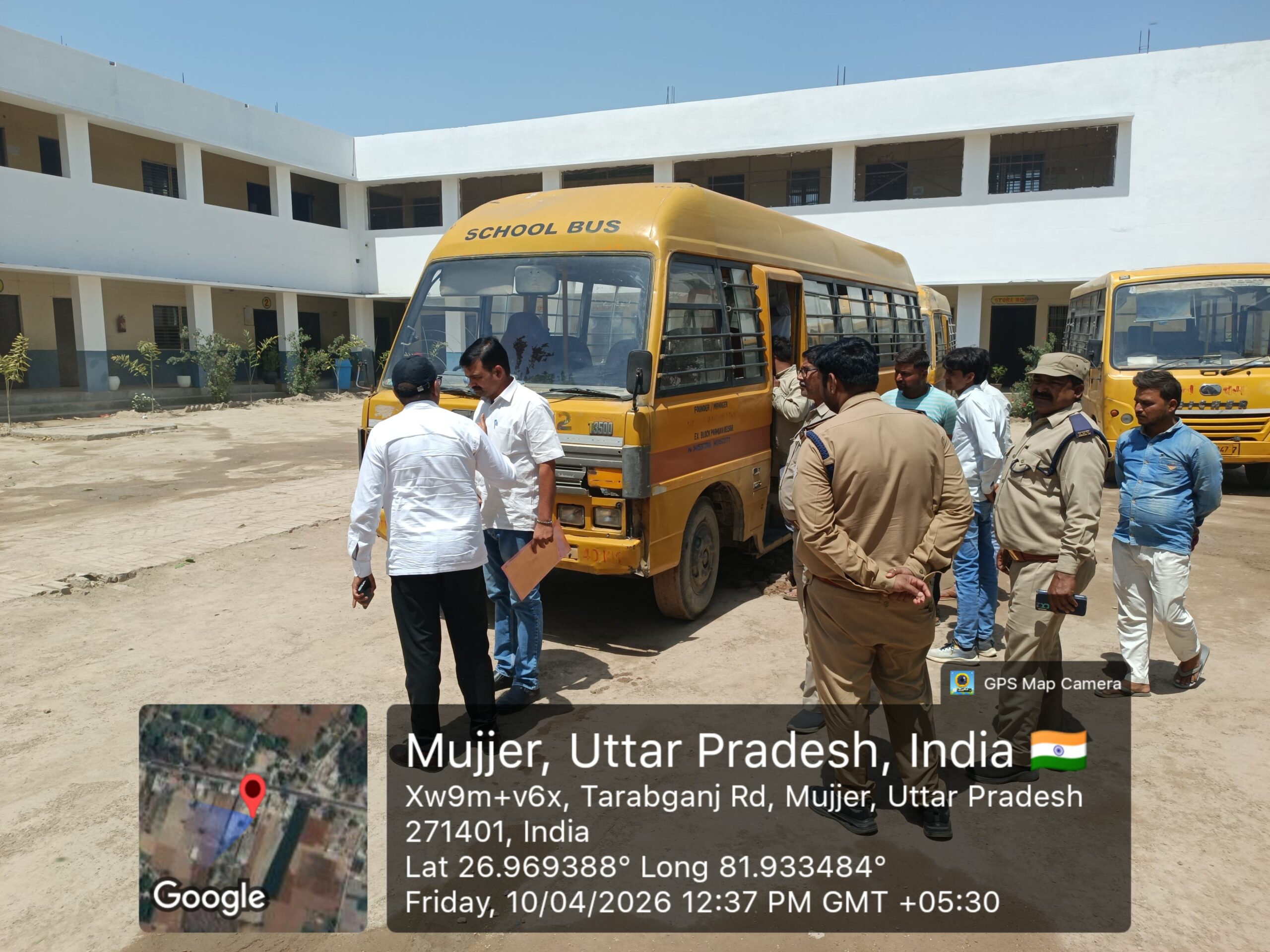 परसदा तरबगंज में स्कूली वाहनों की सघन जांच, बच्चों की सुरक्षा को लेकर एआरटीओ प्रशासन सख्त