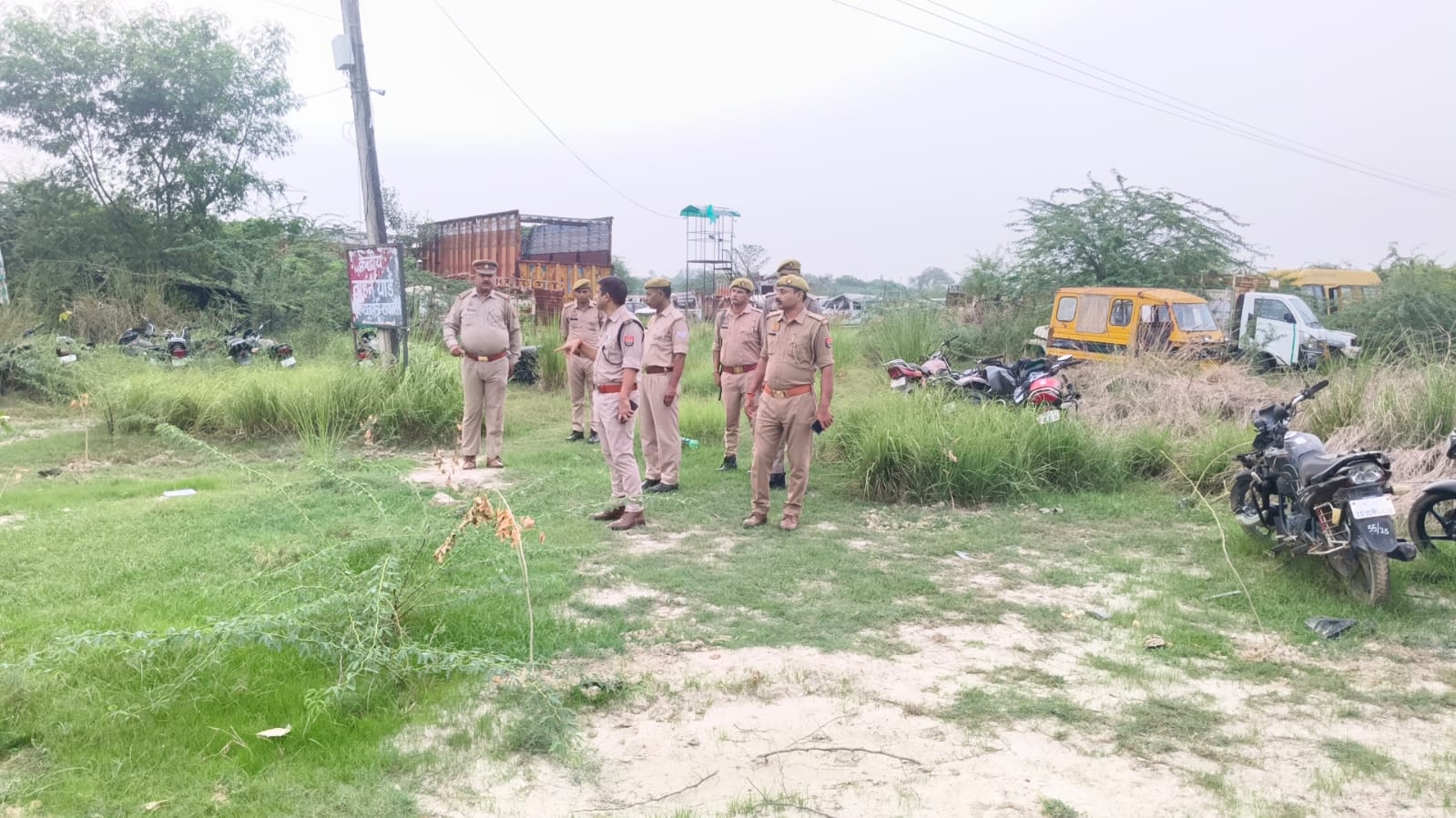रायबरेली मॉडल बनेगा प्रदेश के लिए मिसाल, महराजगंज के केंद्रीय वाहन यार्ड का पुलिस मुख्यालय की टीम ने किया निरीक्षण
